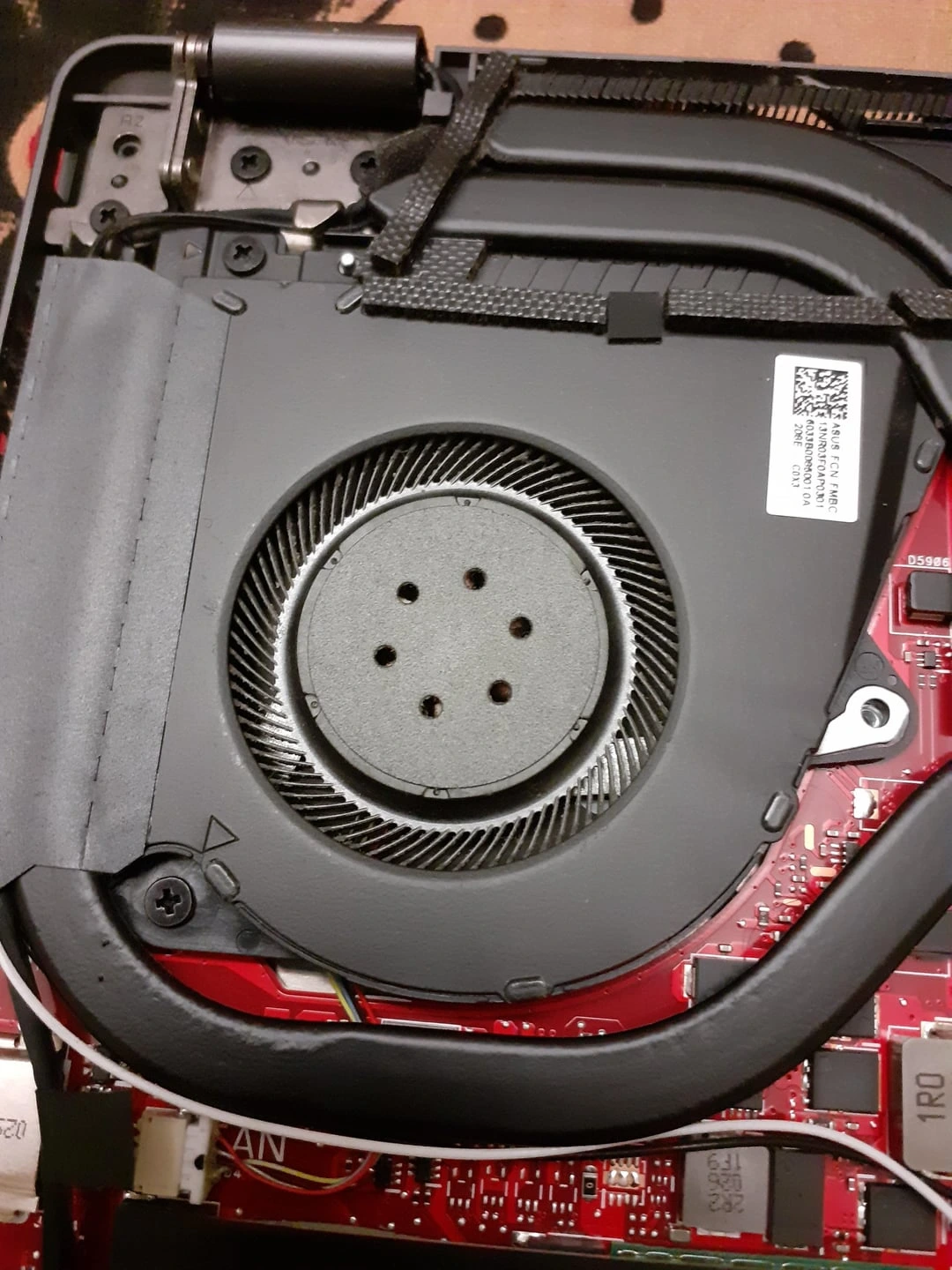 Laptop fan service and cleaning