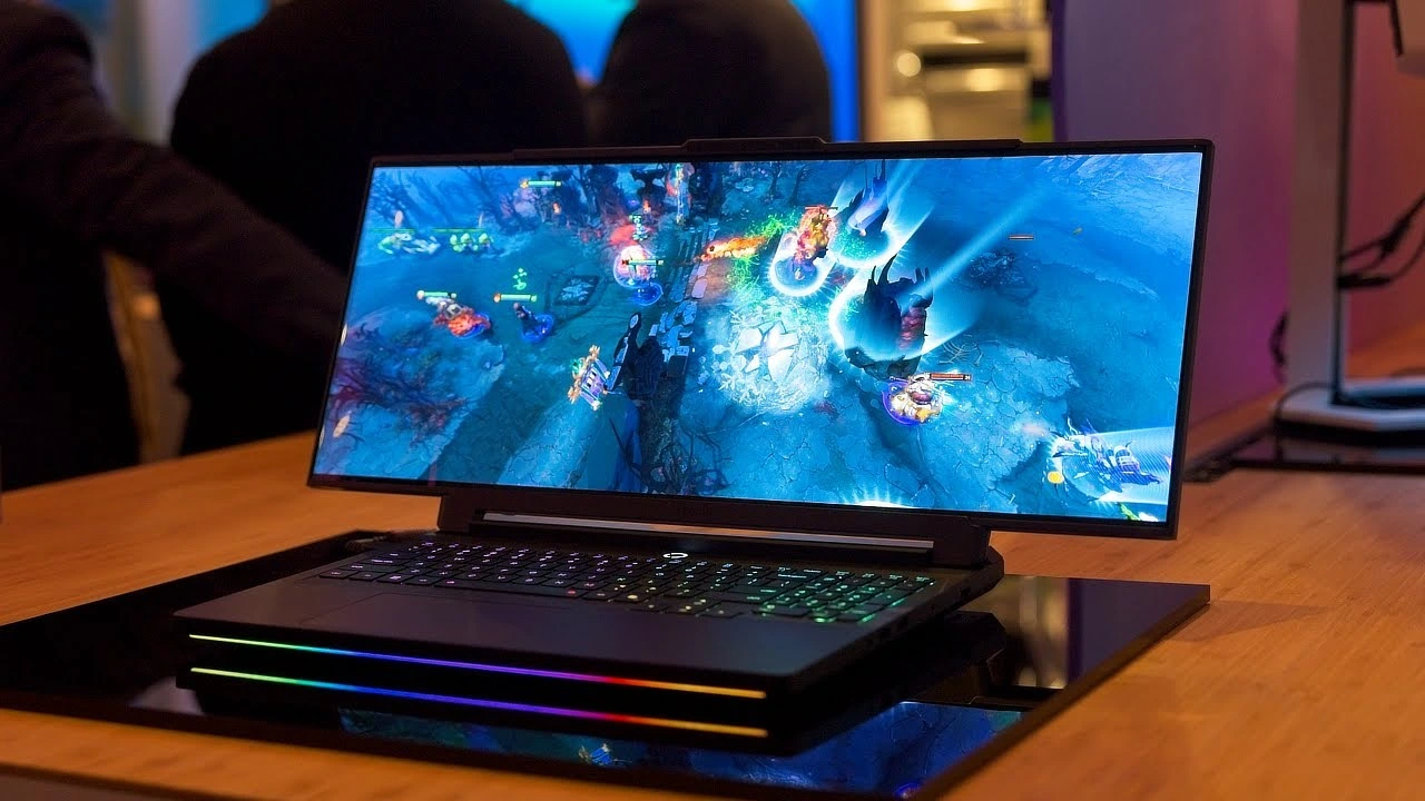 Gaming laptop ekran paneli