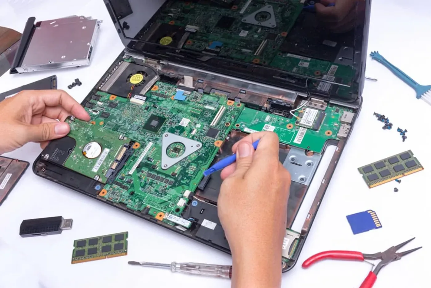 HP Pavilion Anakart Tamiri