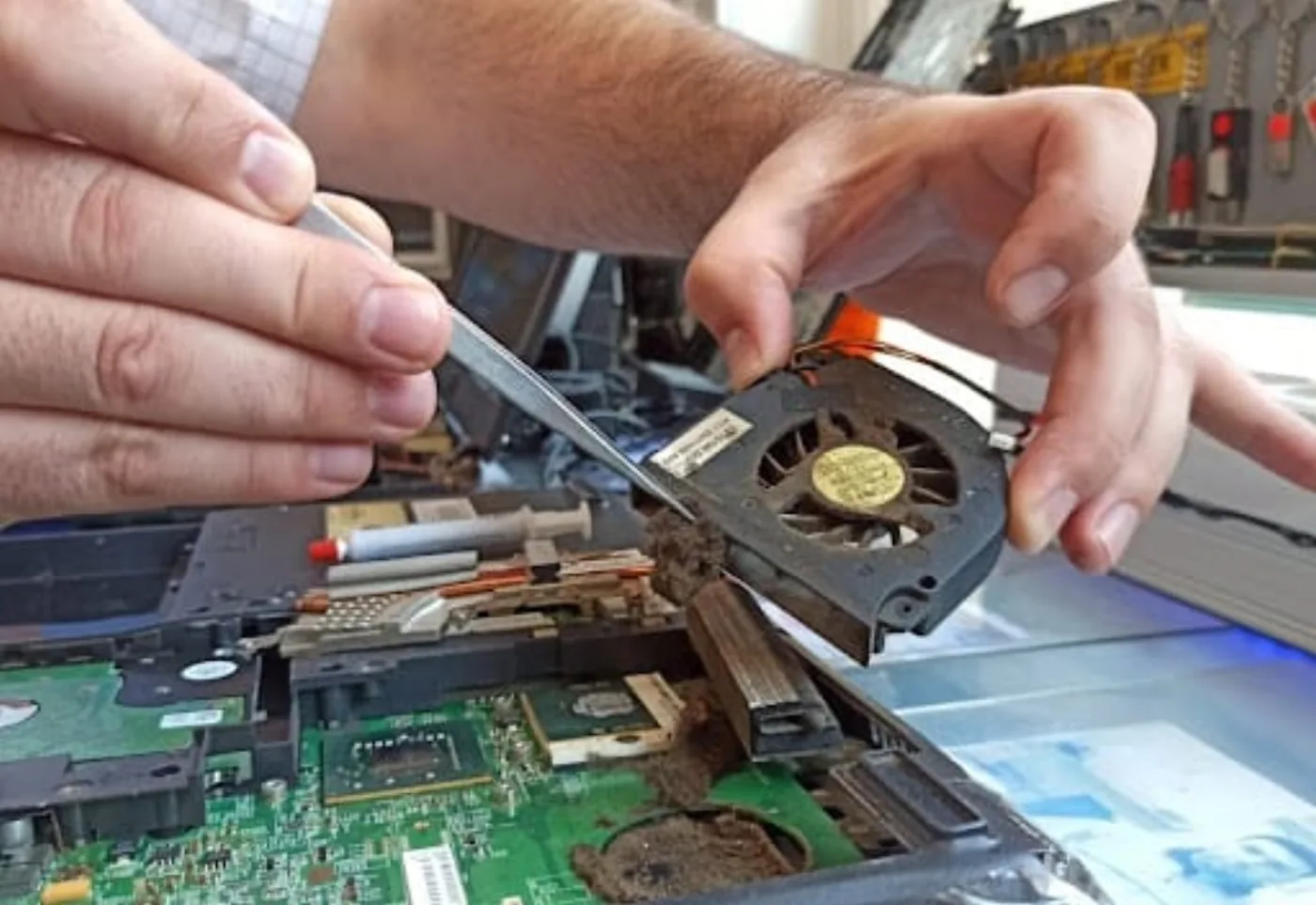 HP ProBook Laptop Servisi