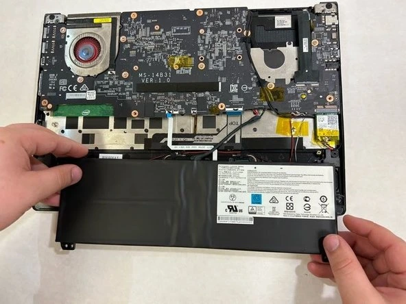 MSI Batarya Değişimi, pil değişimi Mx Store İstanbul
