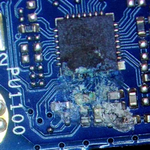 Bilgisayara Su Döküldü Çalışmıyor | Laptop Sıvı Teması Onarımı – Mx Store